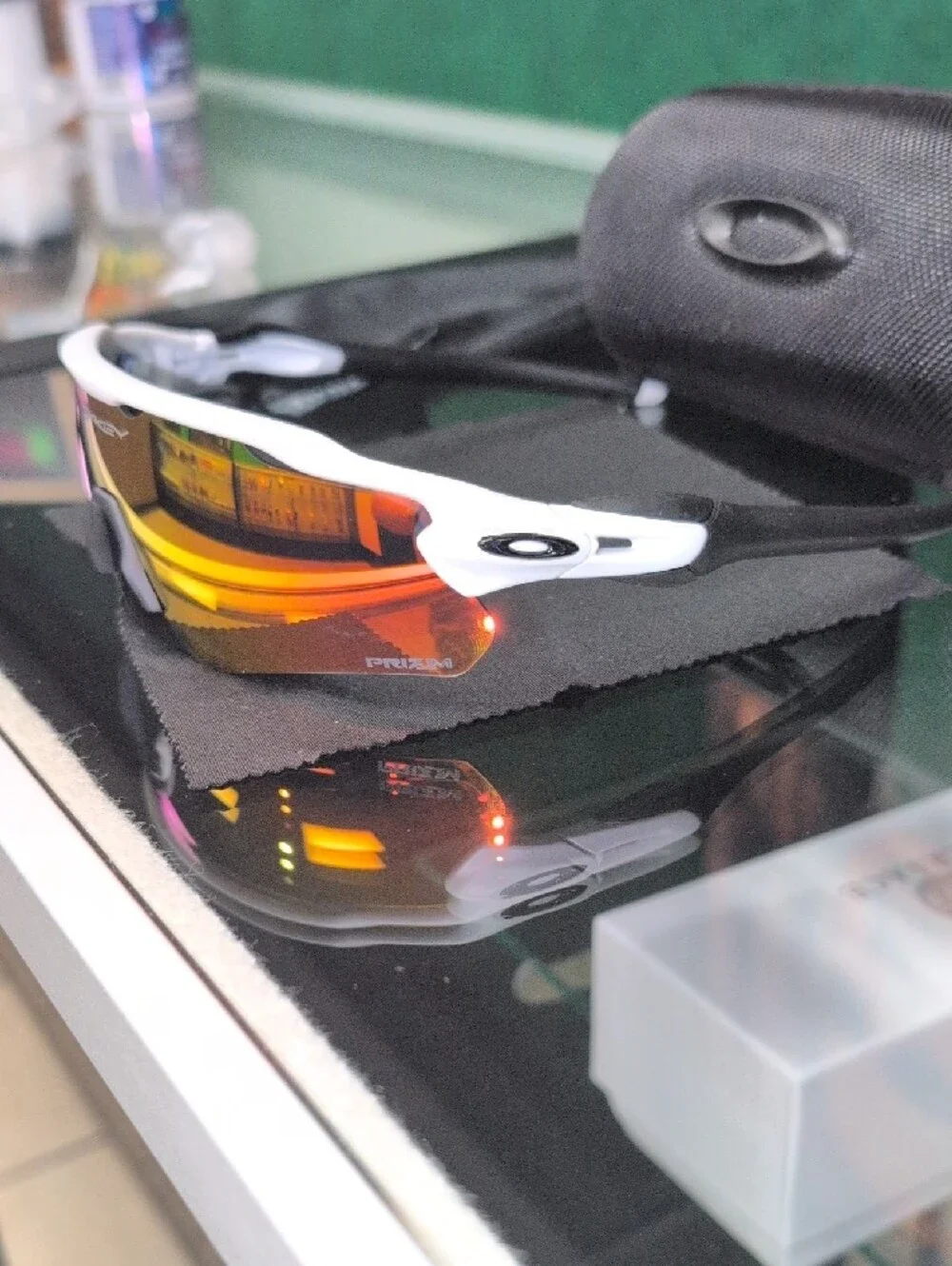 Authentic Oakley White Frame Sunglasses with Orange-Red Prizm Lens BRAND NEW